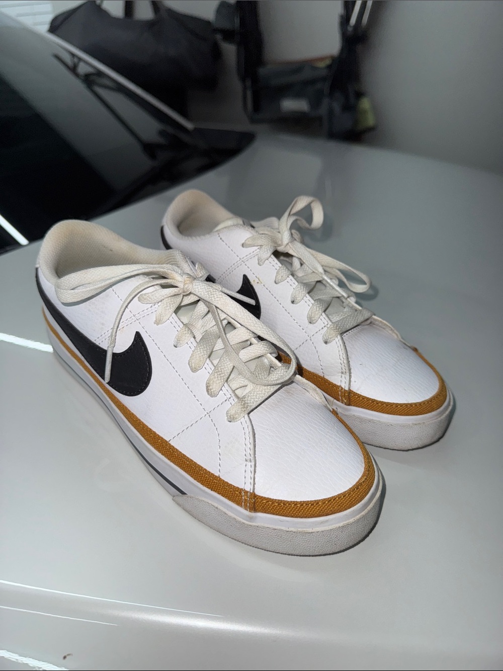 Nike Court Legacy Sneaker Size 7 Women’s